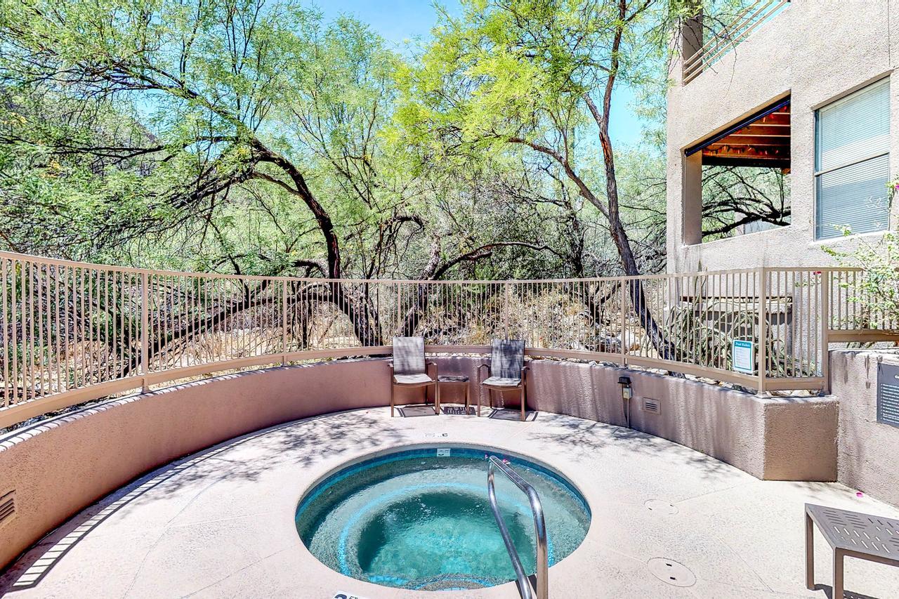 Ventana Retreat Apartment Tucson Bagian luar foto